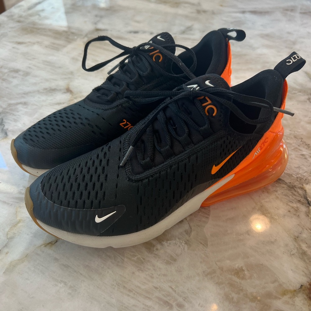 Nike Men’s Black and Orange Air Max 270 Sneakers